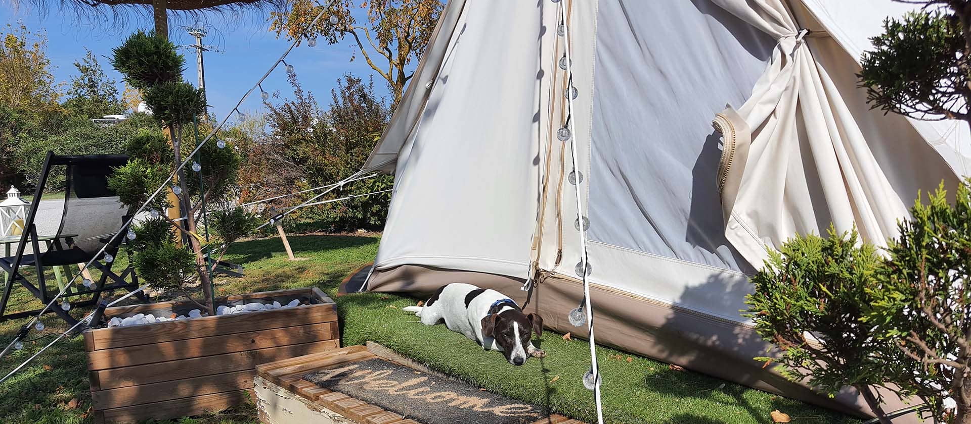 L'Escale Occitane, verhuur van staanplaatsen voor uw tenten, caravans of campers in Aude