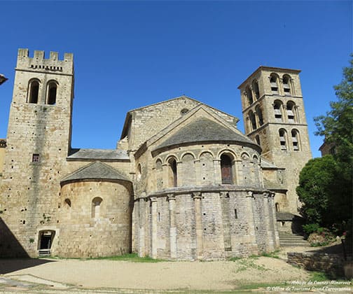 De abdij van Caunes-Minervois